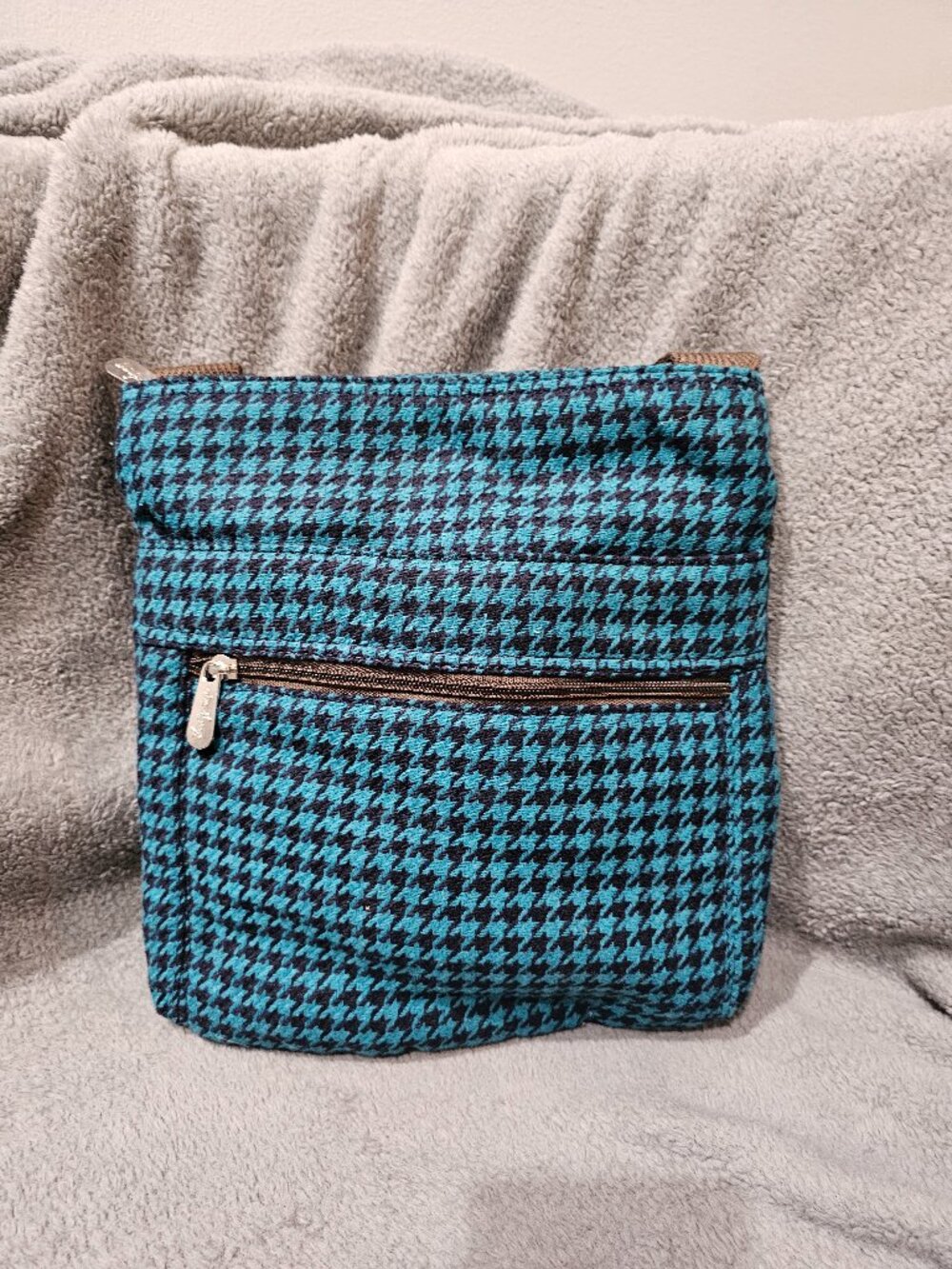 Thirty-One Crossbody Bag Teal Houndstooth NWOT